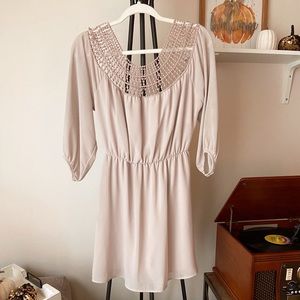 Cream decorative collared dress